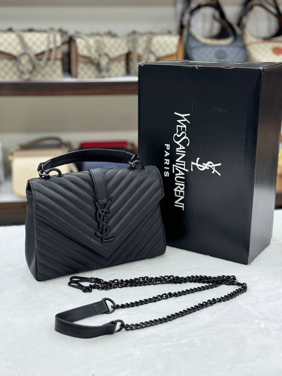 College Havyar BAG